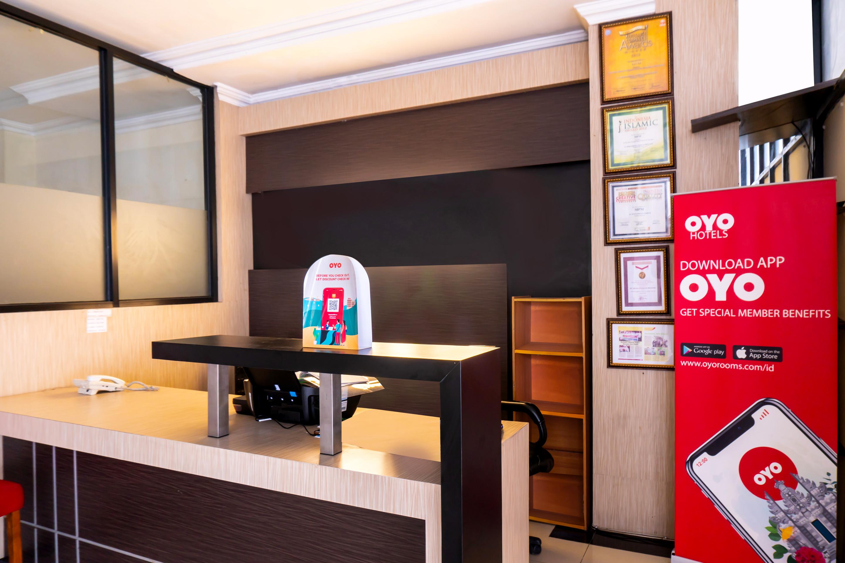 Super Oyo 617 Sukaraja Residence Syariah Bandung Exteriör bild