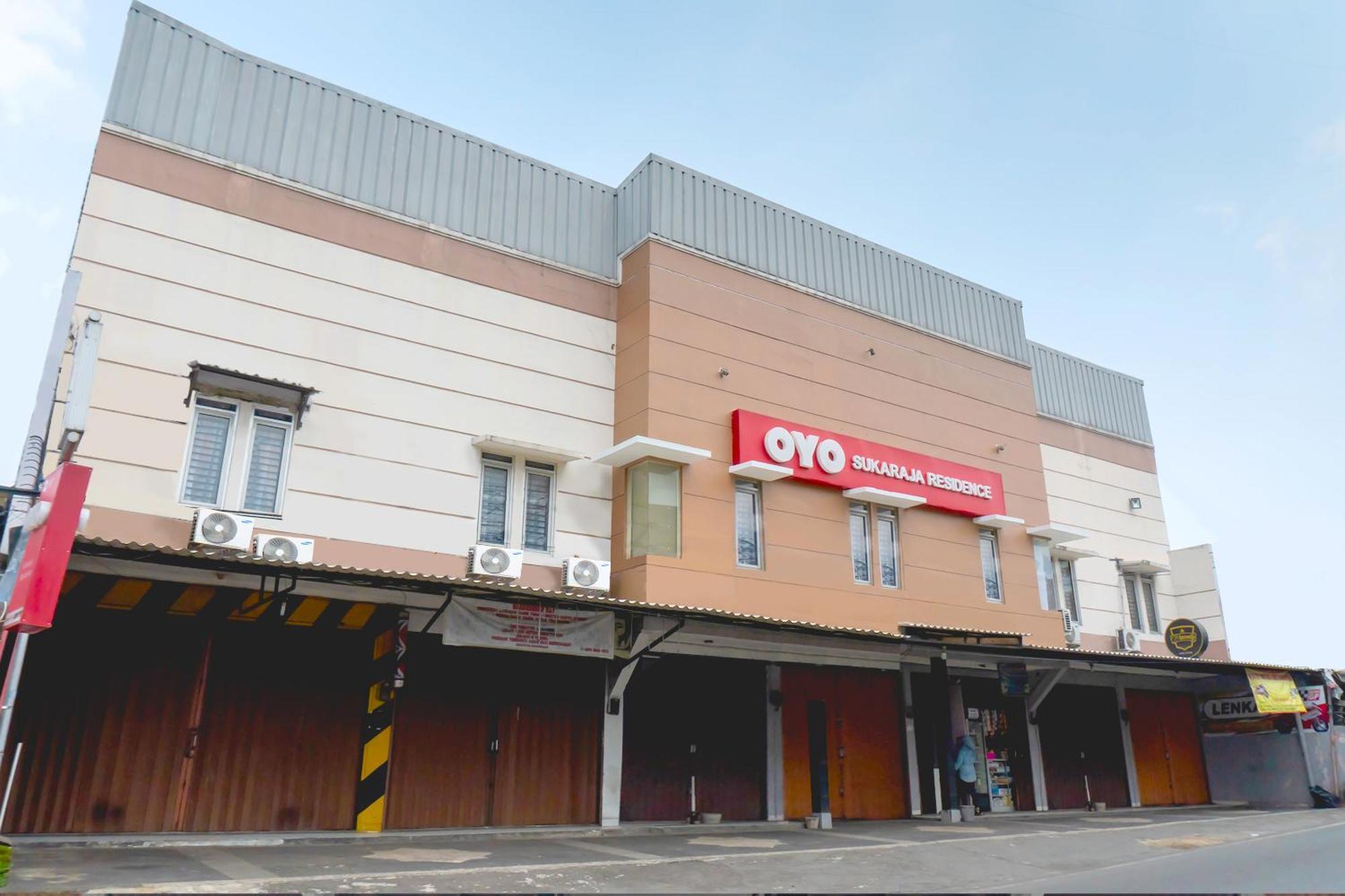 Super Oyo 617 Sukaraja Residence Syariah Bandung Exteriör bild